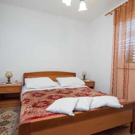 Apartments Longo Супетар Екстериор снимка