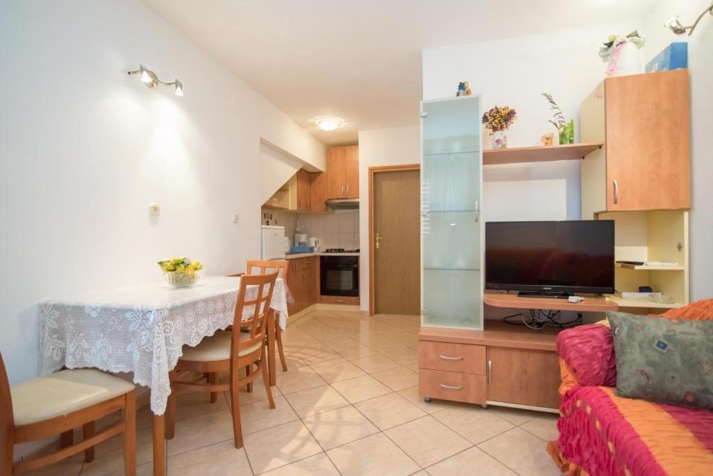 Apartments Longo Супетар Екстериор снимка