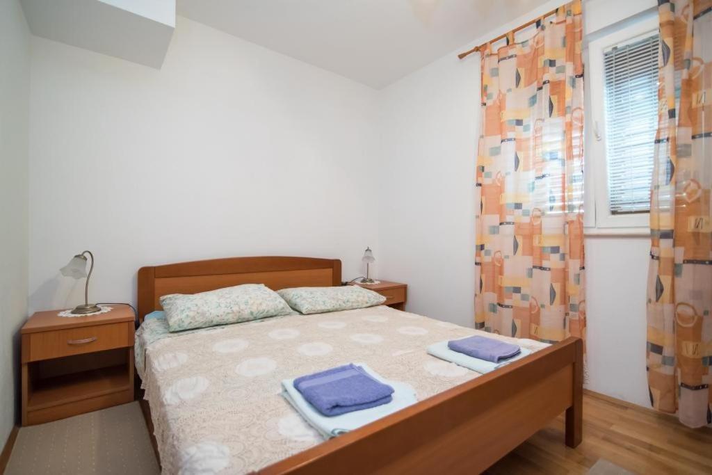 Apartments Longo Супетар Екстериор снимка